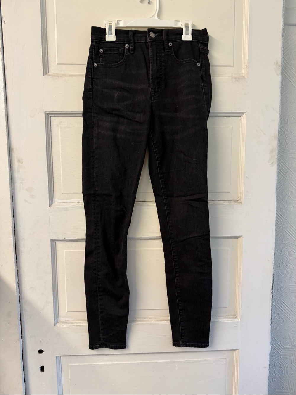 GAP Black Skinny Jeans - High Rise Slim Fit